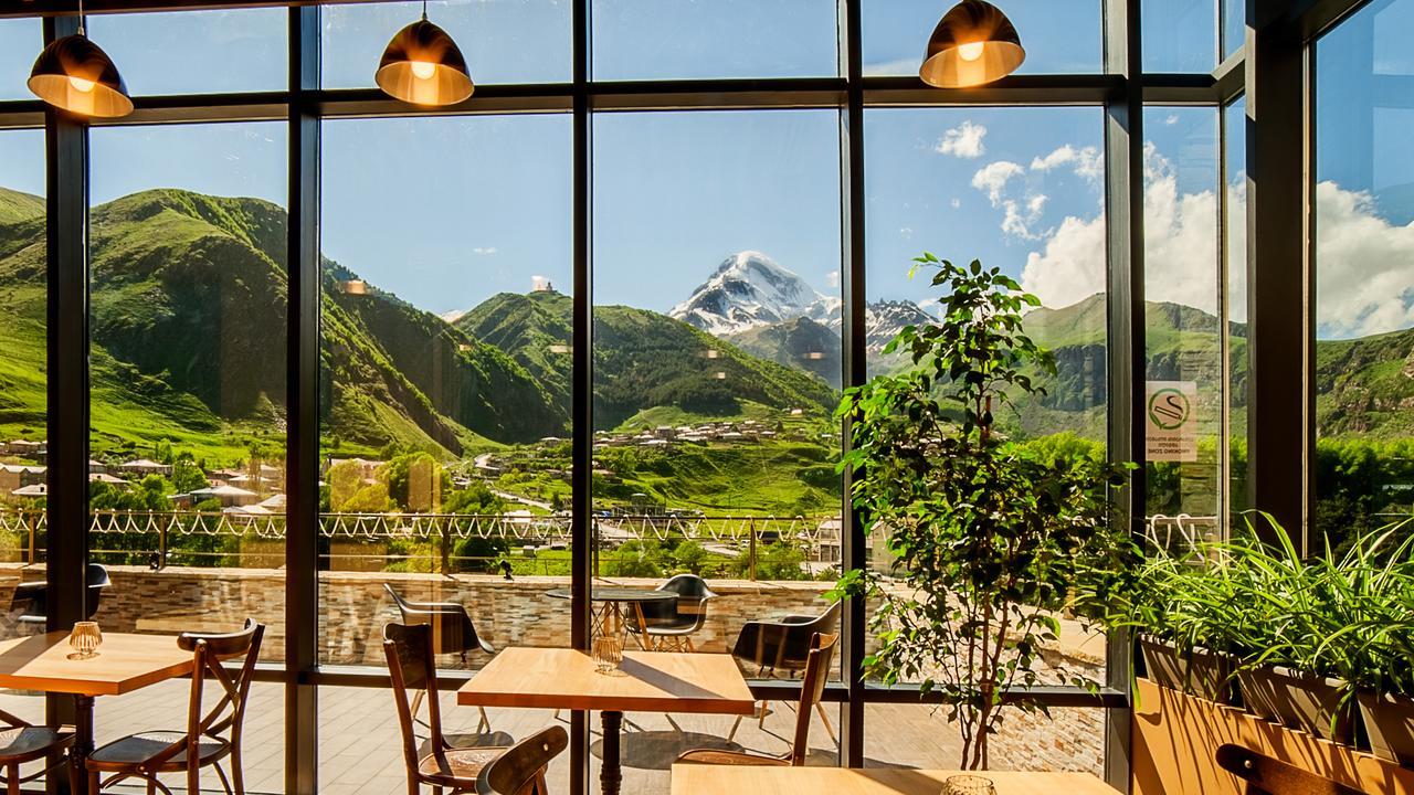 Porta Caucasia Kazbegi Buitenkant foto